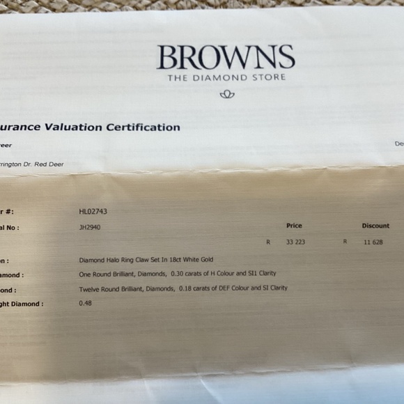 Beautiful Wedding Ring Set - Picture 9 of 9